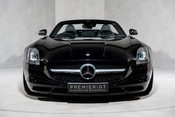 Mercedes-Benz SLS AMG ROADSTER. AMG SPORTS SUSPENSION. AMG ALLOY WHEELS. HEATED SEATS. 2