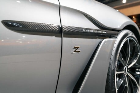 Aston Martin Vanquish V12 ZAGATO VOLANTE. 1 OF 36 RHD. EXTENSIVE CARBON EXTERIOR PACK. FSH ASTON 43