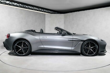 Aston Martin Vanquish V12 ZAGATO VOLANTE. 1 OF 36 RHD. EXTENSIVE CARBON EXTERIOR PACK. FSH ASTON 7