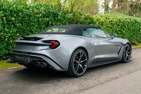 Aston Martin Vanquish V12 ZAGATO VOLANTE. 1 OF 36 RHD. EXTENSIVE CARBON EXTERIOR PACK. FSH ASTON 64