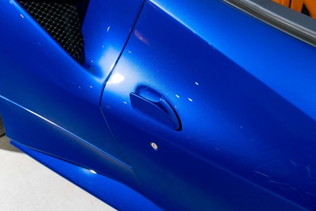 Ferrari 488 SPIDER. ATELIER CAR. GLOSSY BLUE CARBON INT. BLU ELETTRICO. FRONT PPF. 27