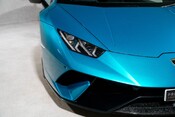 Lamborghini Huracan LP 640-4 PERFORMANTE. FULL PPF. CARBON INT/EXT. CARBON ENGINE BAY. LIFT. 26