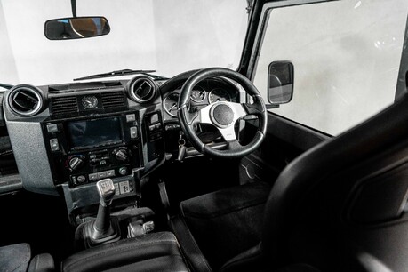 Land Rover Defender 110 110 ICON. MOMO STEERING WHEEL. RECARO SPORTS SEATS. PERFORMANCE UPGRADES. 12