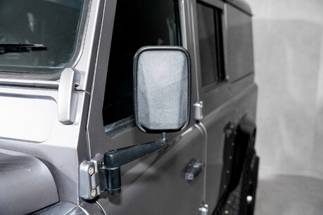 Land Rover Defender 110 110 ICON. MOMO STEERING WHEEL. RECARO SPORTS SEATS. PERFORMANCE UPGRADES. 40