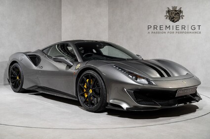 Ferrari 488 Pista WARRANTY. HISTORIC PAINTWORK. CARBON FIBRE INT/EXT. FULL FSH. FULL PPF. 