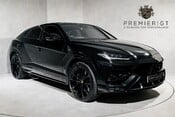 Lamborghini Urus V8. 12 MONTH LAMBO WARRANTY. ANIMA PACK. HEATED, COOLED & MASSAGE SEATS. 