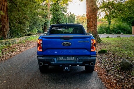 Ford Ranger RAPTOR ECOBOOST. LOW MILEAGE. RAPTOR PACK. CARPLAY. HEATED SEATS & WHEEL. 31