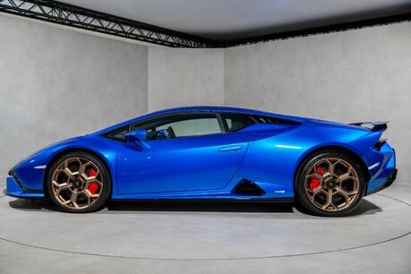 Lamborghini Huracan TECNICA. NOW SOLD. SIMILAR REQUIRED. PLEASE CALL 01903 254800. 8