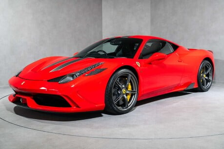 Ferrari 458 Speciale AB. ROSSO SCUDERIA. FULL PPF. FULL FERRARI SERVICE HISTORY. 3