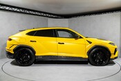 Lamborghini Urus PERFORMANTE. WARRANTY. ADAS PACK. CARBON FIBRE EXT. AMBIENT LIGHTING. B&O. 7