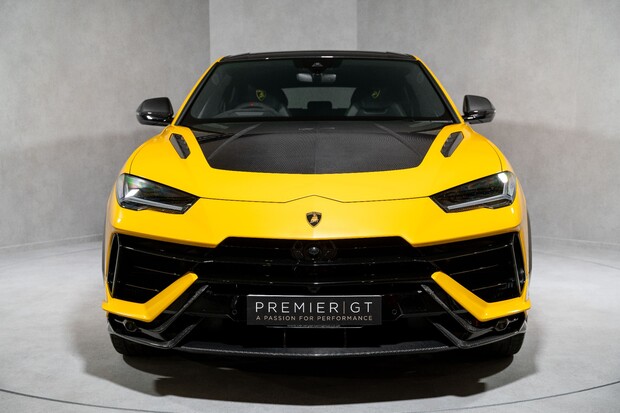 Lamborghini Urus PERFORMANTE. WARRANTY. ADAS PACK. CARBON FIBRE EXT. AMBIENT LIGHTING. B&O. 1