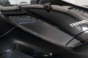 Ferrari F8 SPIDER. CARBON INT. PASSENGER DISPLAY. LIFT. 40