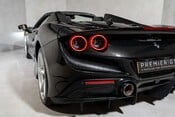 Ferrari F8 SPIDER. CARBON INT. PASSENGER DISPLAY. LIFT. 33