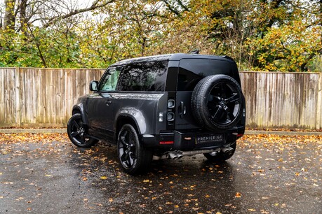 Land Rover Defender 90 V8. NOW SOLD. SIMILAR REQUIRED. PLEASE CALL 01903 254 800. 5