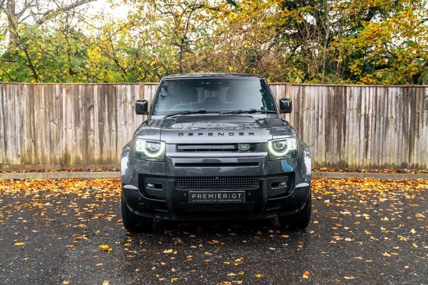 Land Rover Defender 90 V8. NOW SOLD. SIMILAR REQUIRED. PLEASE CALL 01903 254 800. 1