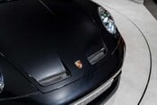 Porsche 911 GT3 TOURING PDK. HOUNDSTOOTH INTERIOR. FRONT PPF. SPORTS CHRONO. PCCBS 32