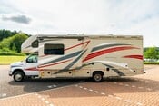 Ford E450 FLEETWOOD JAMBOREE BUNKHOUSE. VAT Q. BUILT IN WIFI. SLEEPS 10. 8