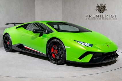 Lamborghini Huracan PERFORMANTE. WARRANTY. PPF. APPLE CARPLAY. CARBON ENGINE BAY. LIFT