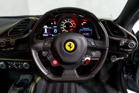 Ferrari 488 GTB. FULL FSH. PPF. CARBON FIBRE RACING PACK. CARBON ENGINE BAY. LIFT. 21