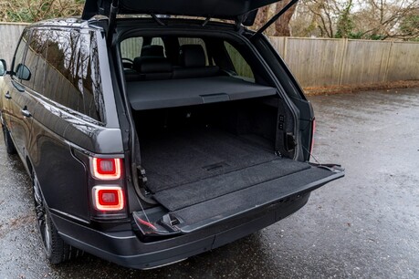 Land Rover Range Rover WESTMINSTER BLACK. NOW SOLD. SIMILAR REQUIRED. PLEASE CALL 01903 254800 14