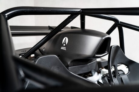 Ariel Atom 4 350 BHP UPGRADE. HALO ROLL CAGE. 6-SPEED SEQUENTIAL GEARBOX. ÖHLINS 24