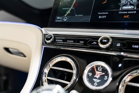 Bentley Continental GTC GT V8. MULLINER SPEC. HEATED, COOLED & MASSAGE SEATS. MOOD LIGHTING 58