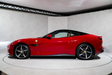 Ferrari Portofino M. £70,000 IN OPTIONS. FULL PPF. CARBON INT & EXT PACK. PAINTED BLACK ROOF. 9