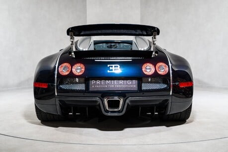 Bugatti Veyron GRAND SPORT. EXQUISITE EXAMPLE. BUGATTI DISPLAY CAR. 1 OF ONLY 58. 5