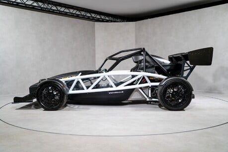 Ariel Atom 4 350 BHP UPGRADE. HALO ROLL CAGE. 6-SPEED SEQUENTIAL GEARBOX. ÖHLINS 8