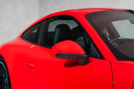 Porsche 911 CARRERA 4S. LOW MILEAGE. HEATED SEATS. BOSE. SPORT EXHAUST 49