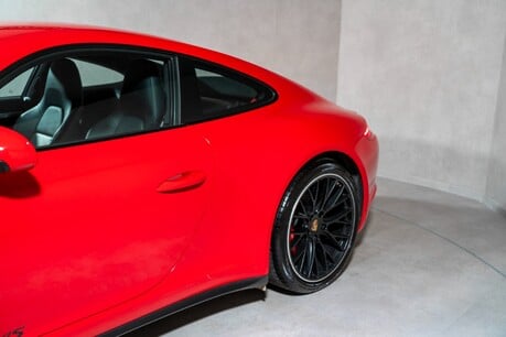 Porsche 911 CARRERA 4S. LOW MILEAGE. HEATED SEATS. BOSE. SPORT EXHAUST 50