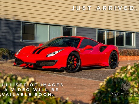 Ferrari 488 Pista FULL FSH. FULL PPF. CARBON FIBRE INT & PACK. LIFT. TWO-TONE LIVERY.