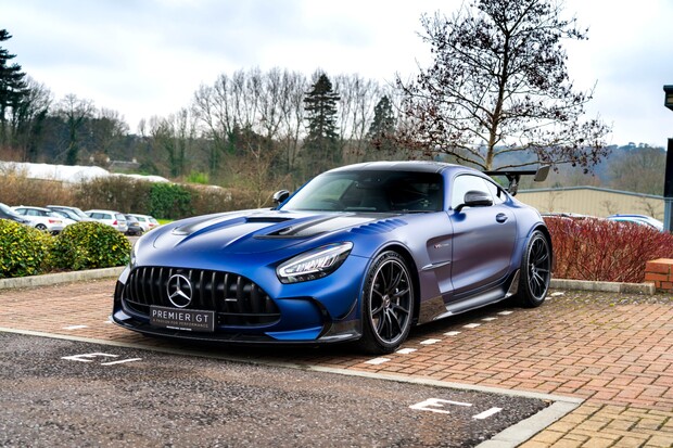 Mercedes-Benz Amg GT BLACK SERIES. 1 OWNER. LOW MILES. CARBON INT & EXT PACK. RARE COLOUR. 1