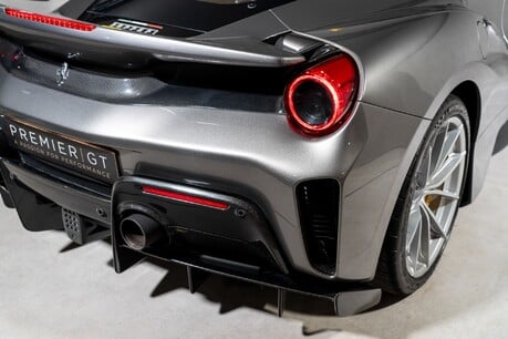 Ferrari 488 Pista HISTORIC PAINTWORK. FRONT END PPF. CARBON FIBRE INT & EXT. APPLE CARPLAY. 42