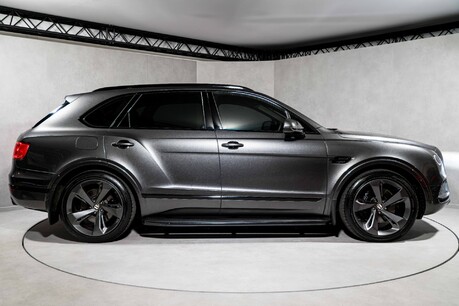 Bentley Bentayga V8. NOW SOLD. SIMILAR REQUIRED. PLEASE CALL 01903 254800. 8