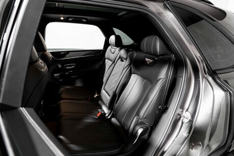 Bentley Bentayga V8. NOW SOLD. SIMILAR REQUIRED. PLEASE CALL 01903 254800. 22