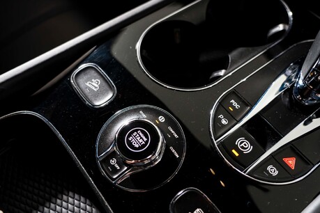 Bentley Bentayga V8. NOW SOLD. SIMILAR REQUIRED. PLEASE CALL 01903 254800. 37