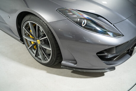 Ferrari 812 GTS HUGE SPEC. CARBON FIBRE INT & EXT. APPLE CARPLAY. LIFT. PASSENGER DISPLAY. 9