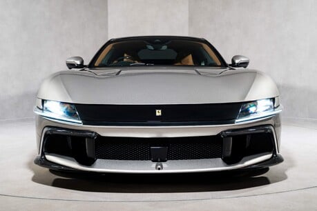 Ferrari 12Cilindri HUGE SPECIFICATION. SPECIAL TWO-LAYER PAINT. 2