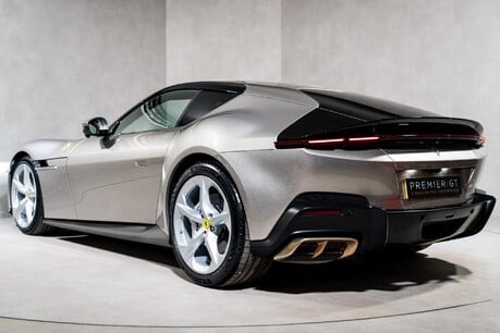 Ferrari 12Cilindri HUGE SPECIFICATION. SPECIAL TWO-LAYER PAINT. 6