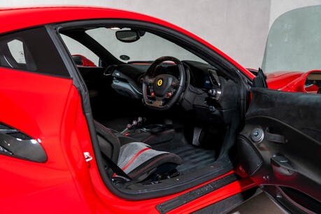 Ferrari 488 Pista ATELIER CAR. WARRANTY. FULL FSH. FULL TOPAZ PPF. LIFT. CARBON INT & EXT. 12