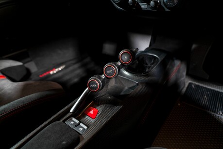 Ferrari 488 Pista ATELIER CAR. WARRANTY. FULL FSH. FULL TOPAZ PPF. LIFT. CARBON INT & EXT. 32