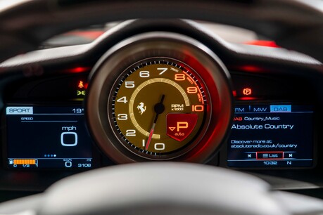Ferrari 488 Pista ATELIER CAR. WARRANTY. FULL FSH. FULL TOPAZ PPF. LIFT. CARBON INT & EXT. 29