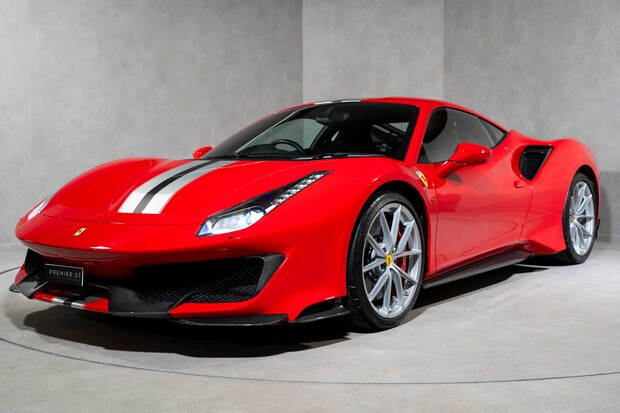 Ferrari 488 Pista ATELIER CAR. WARRANTY. FULL FSH. FULL TOPAZ PPF. LIFT. CARBON INT & EXT. 1