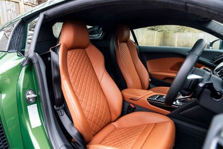 Audi R8 V10 PERFORMANCE. NOW SOLD. SIMILAR REQUIRED. PLEASE CALL 01903 254800. 11