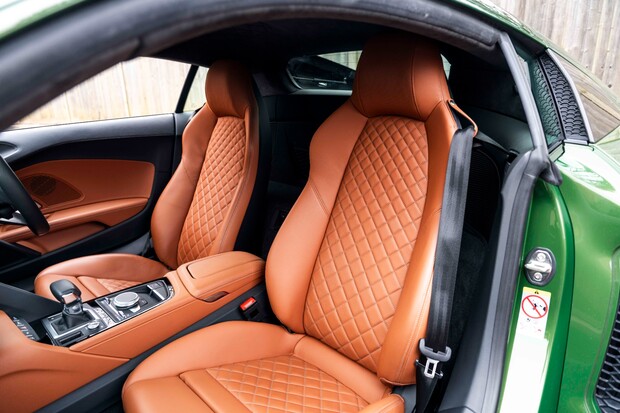 Audi R8 V10 PERFORMANCE. NOW SOLD. SIMILAR REQUIRED. PLEASE CALL 01903 254800. 2