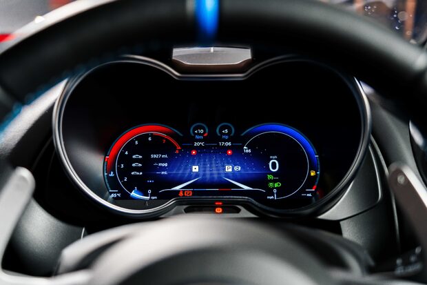 Alpine A110 LEGENDE. NOW SOLD. SIMILAR REQUIRED. PLEASE CALL 01903 254800. 5