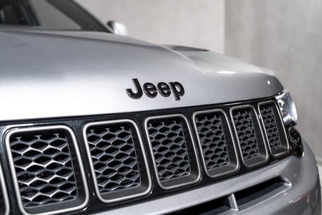 Jeep Grand Cherokee V8 TRACKHAWK. FULL JSH. 1 OWNER FROM NEW. UK SUPPLIED. 14