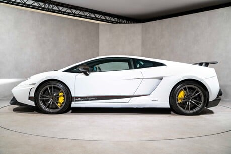 Lamborghini Gallardo SUPERLEGGERA. CARBON FIBRE INTERIOR & EXTERIOR PACK. LIFT SYSTEM. 8