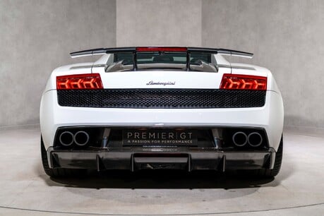 Lamborghini Gallardo SUPERLEGGERA. CARBON FIBRE INTERIOR & EXTERIOR PACK. LIFT SYSTEM. 5